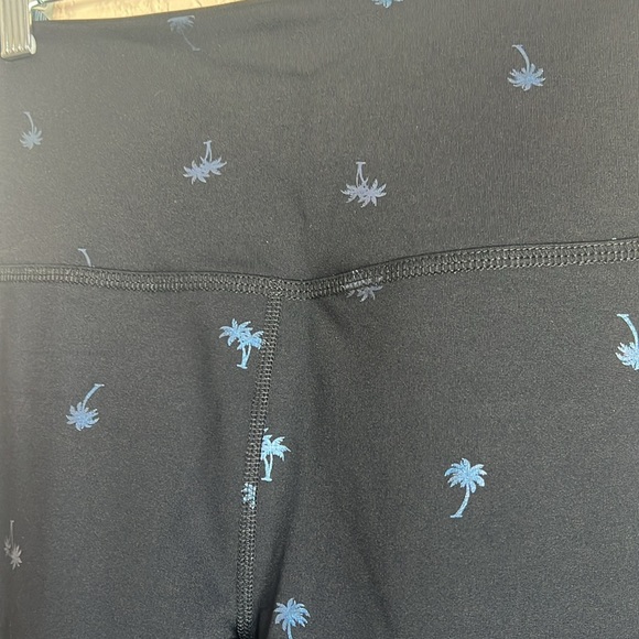 Beyond Yoga legging - Picture 2 of 5